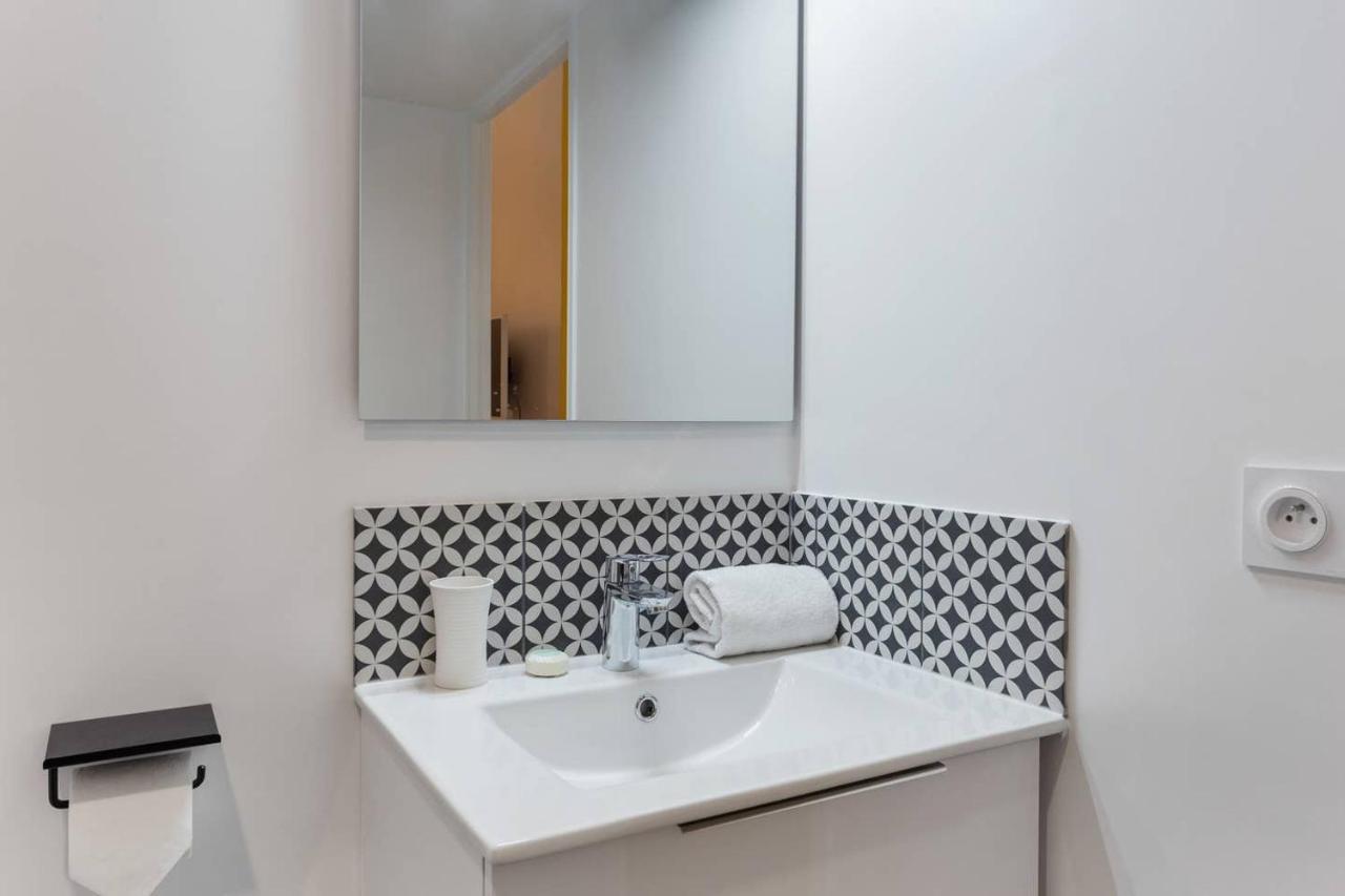 Chic Saint-Germain-Des-Pres Studio For 4 - Prime Location Paris Exterior photo